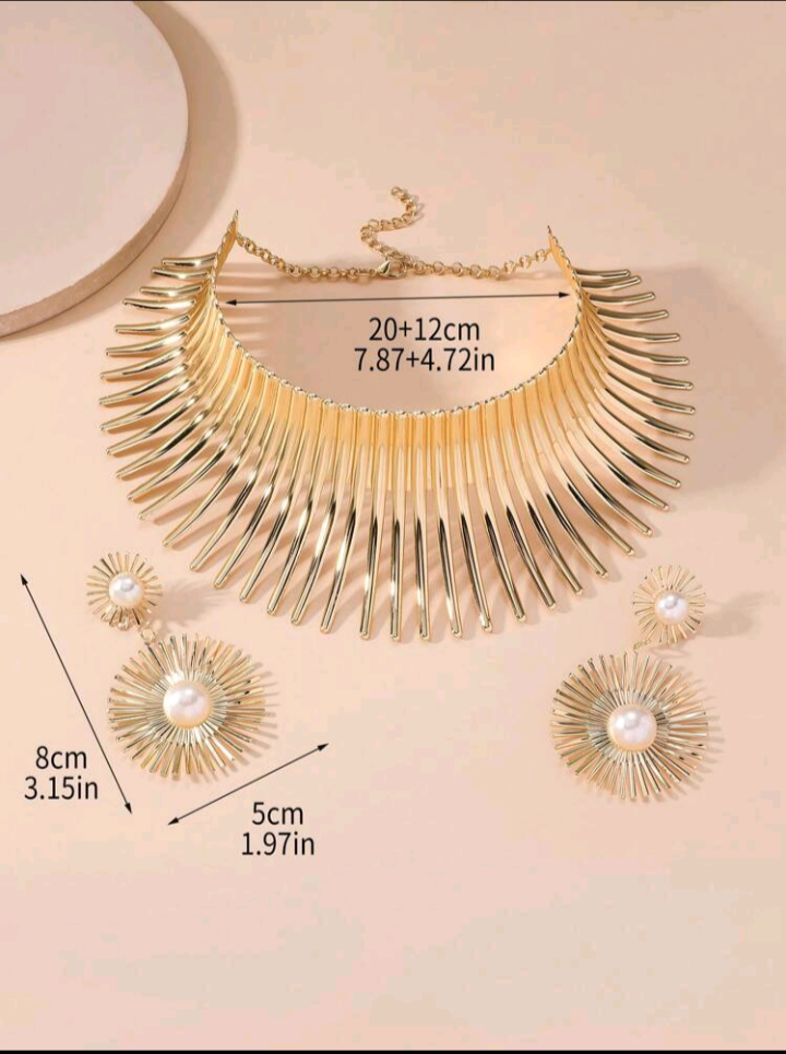 Cleopatra Necklace
